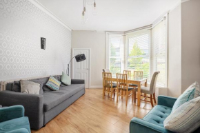 Harrogate Holiday Apartments - Strawberry One - Private Parking